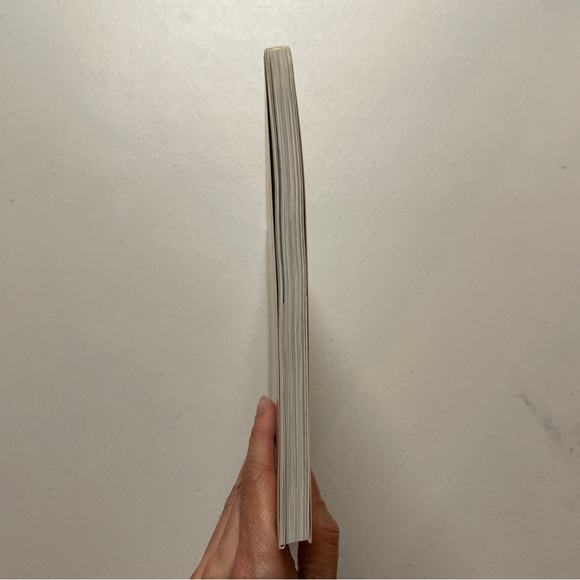 Living with Light: Decorating the Scandinavian Way Interior Design - Picture 3 of 8